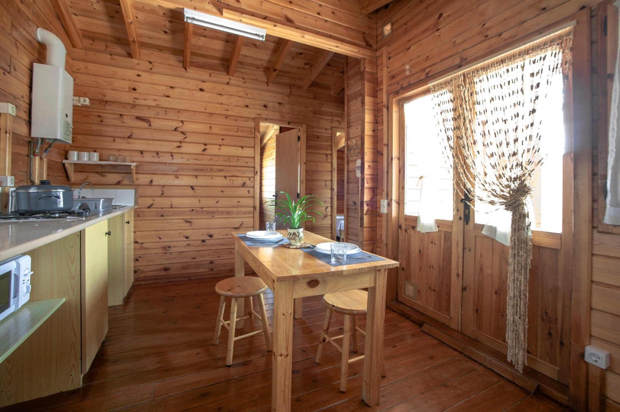 Ecologic Vinyols Camp Hotel Vinyols i Els Arcs ภายนอก รูปภาพ