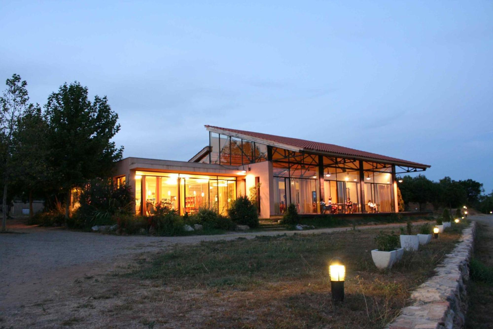 Ecologic Vinyols Camp Hotel Vinyols i Els Arcs ภายนอก รูปภาพ